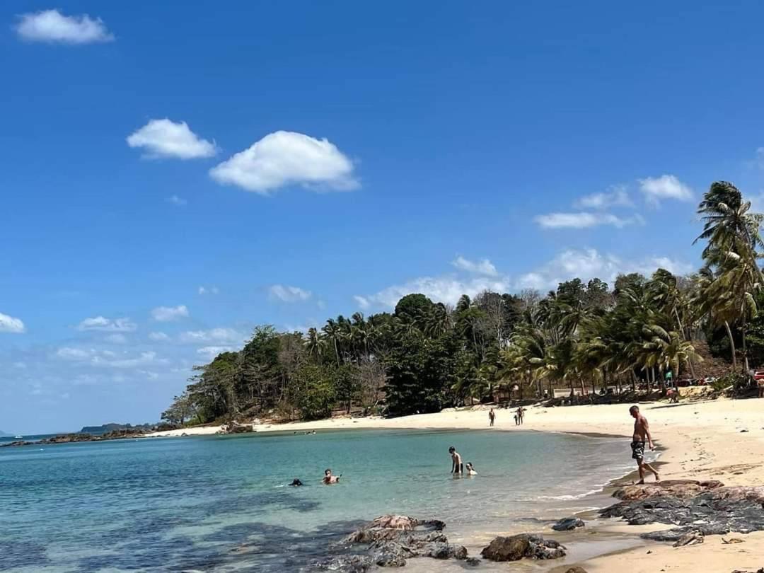 Lanta Beautiful Beach House 란타섬 외부 사진