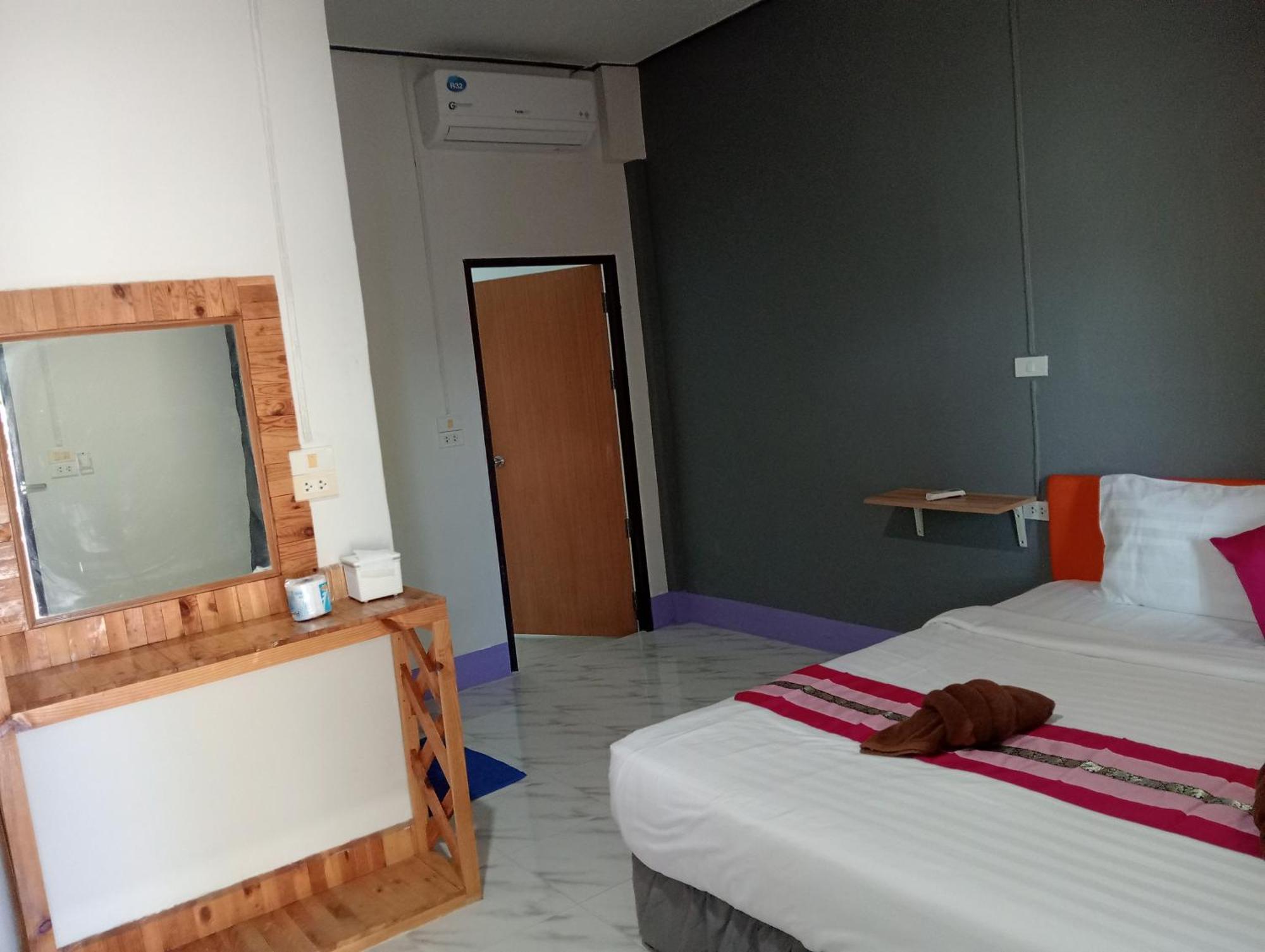 Lanta Beautiful Beach House 란타섬 객실 사진