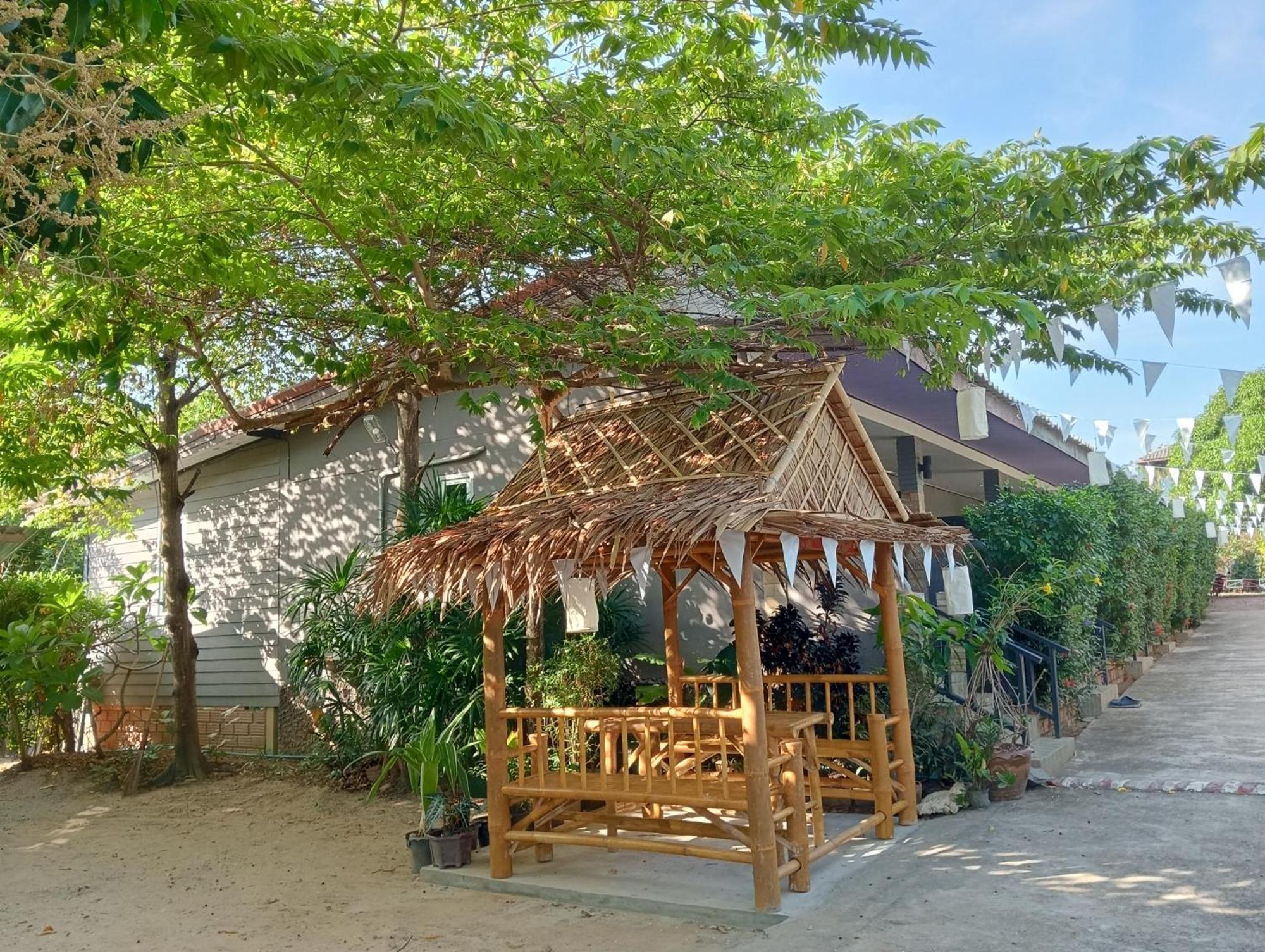 Lanta Beautiful Beach House 란타섬 객실 사진